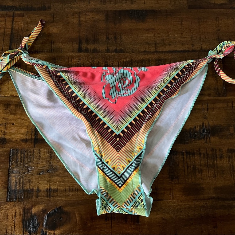 Eidon String Bikini Bottoms